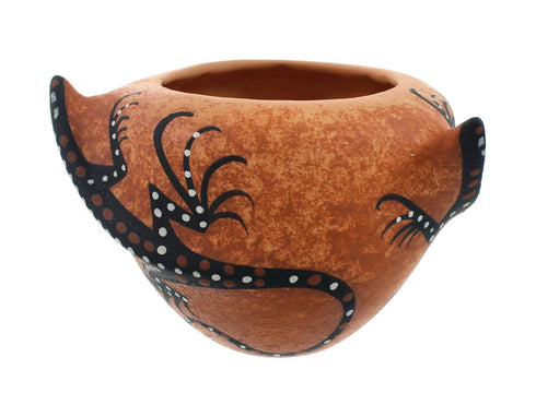 Zuni Indian Gecko Pottery Hand Crafted By Artist Lorenda Cellicion NN20022